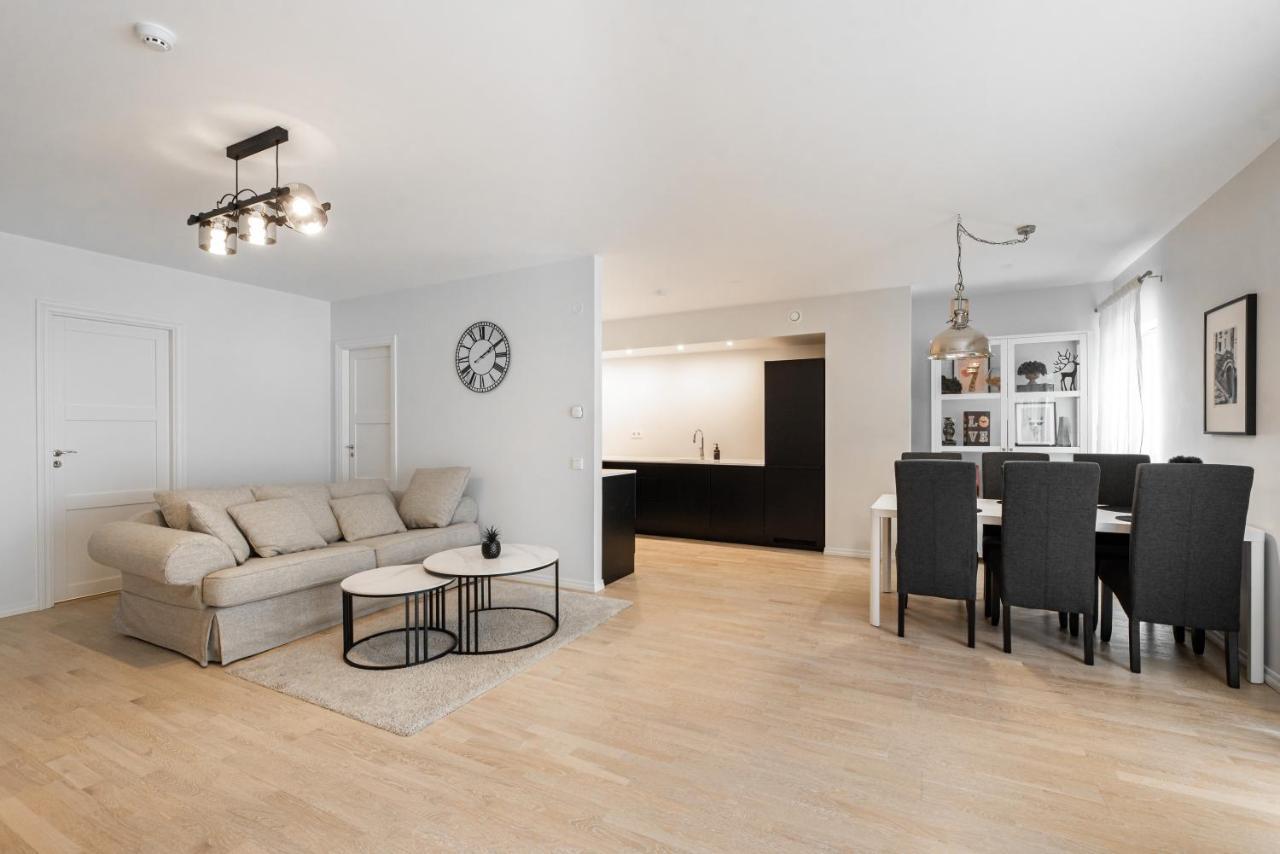 Airhome - Black&White Tallinn Dış mekan fotoğraf